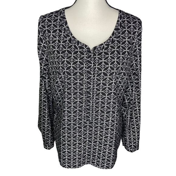 Merona Top Black and White Print Long Sleeve Blouse Top Size L - Picture 1 of 16